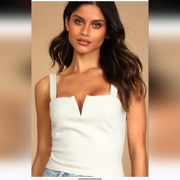 CLOUD Ten White Notched Cropped Bustier Tank Top. Size Small - Picture 5 of 16